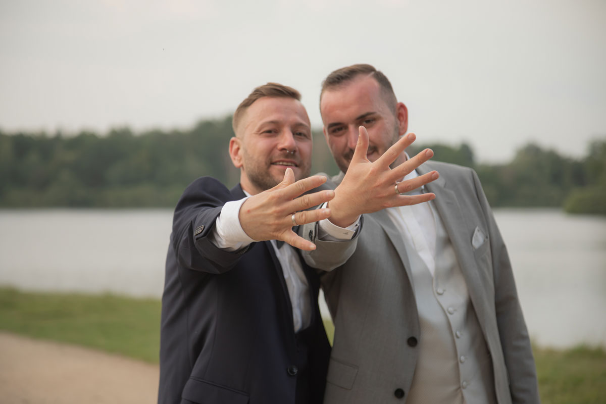 gay wedding - brautpaarshooting