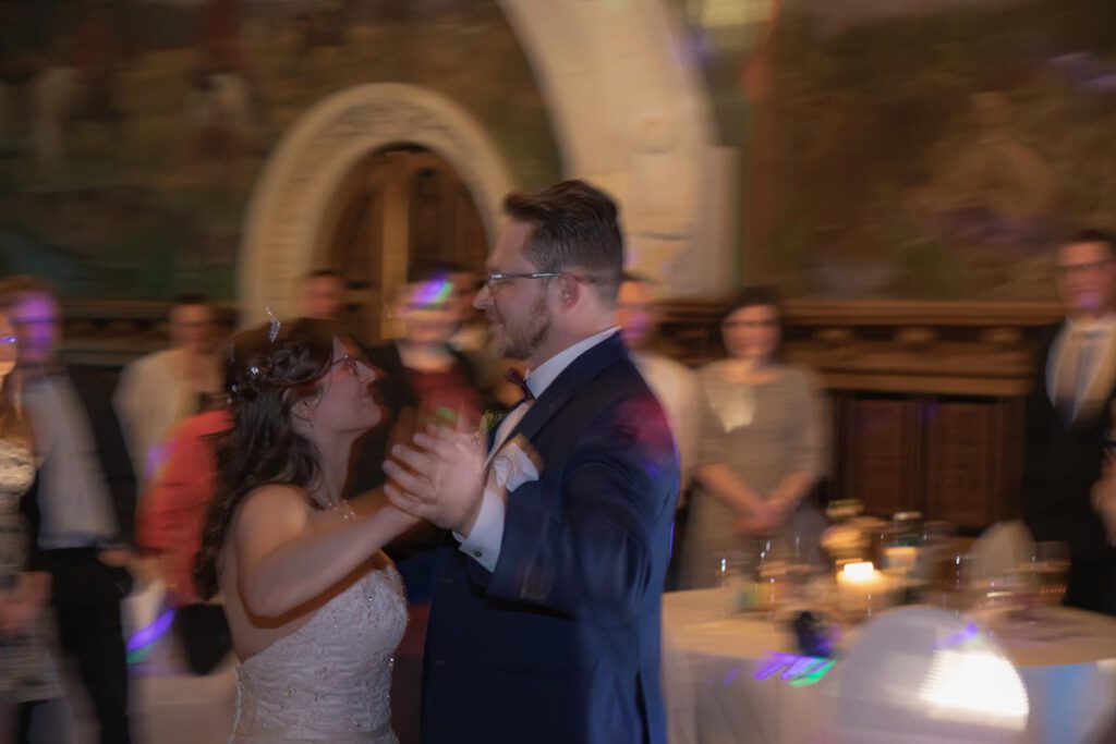Hochzeitstanz auf Schloss Schönfeld bei Thiendorf